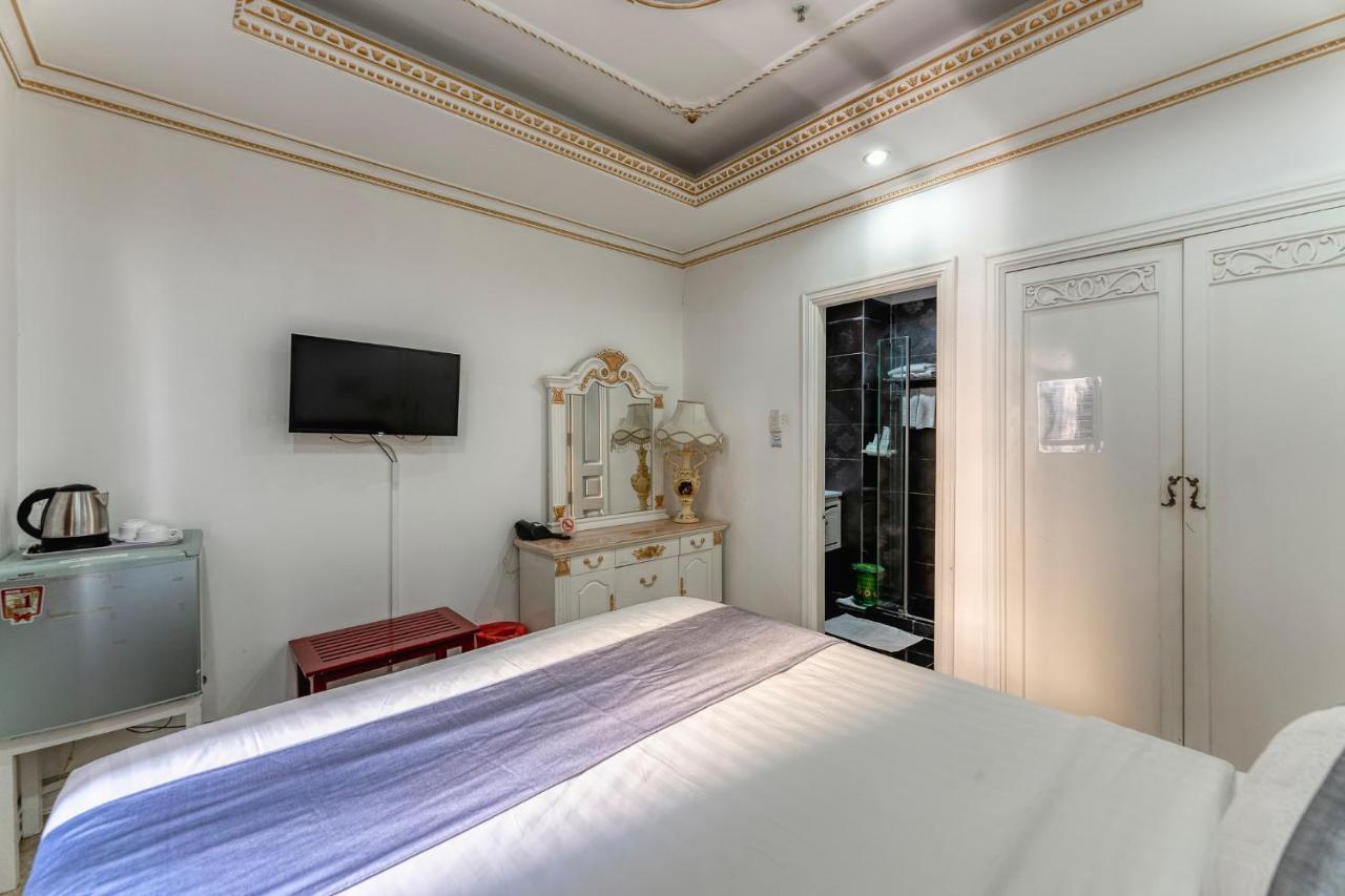 Happy Land Hotel Ho Chi Minh City Exterior photo